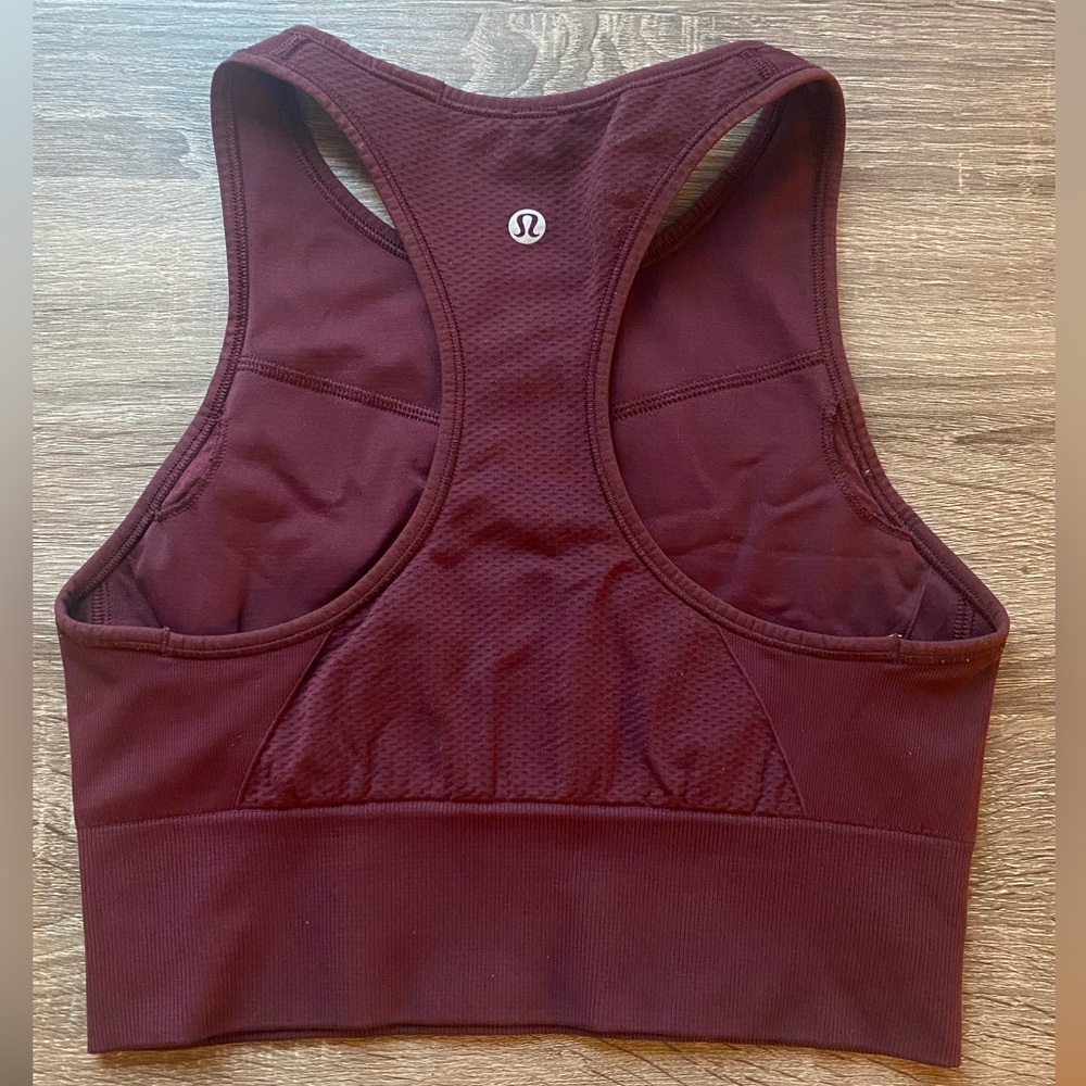 Wunder Train Longline Bra
Medium Support, C/D Cup - Red Merlot